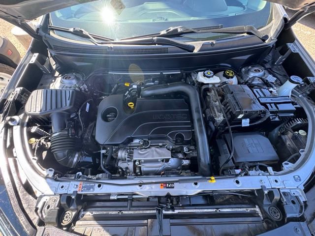 Used 2023 Chevrolet Equinox LT FWD image 24