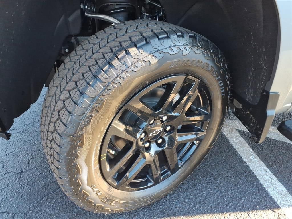New 2026 Chevrolet Silverado 1500 LT Trail Boss w/ Safety Package image 16