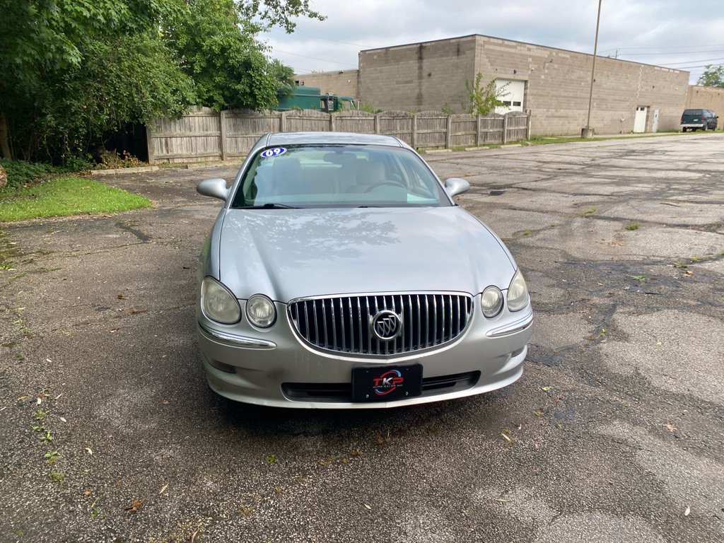Used 2009 Buick LaCrosse CXL w/ Driver Confidence Package FWD image 8