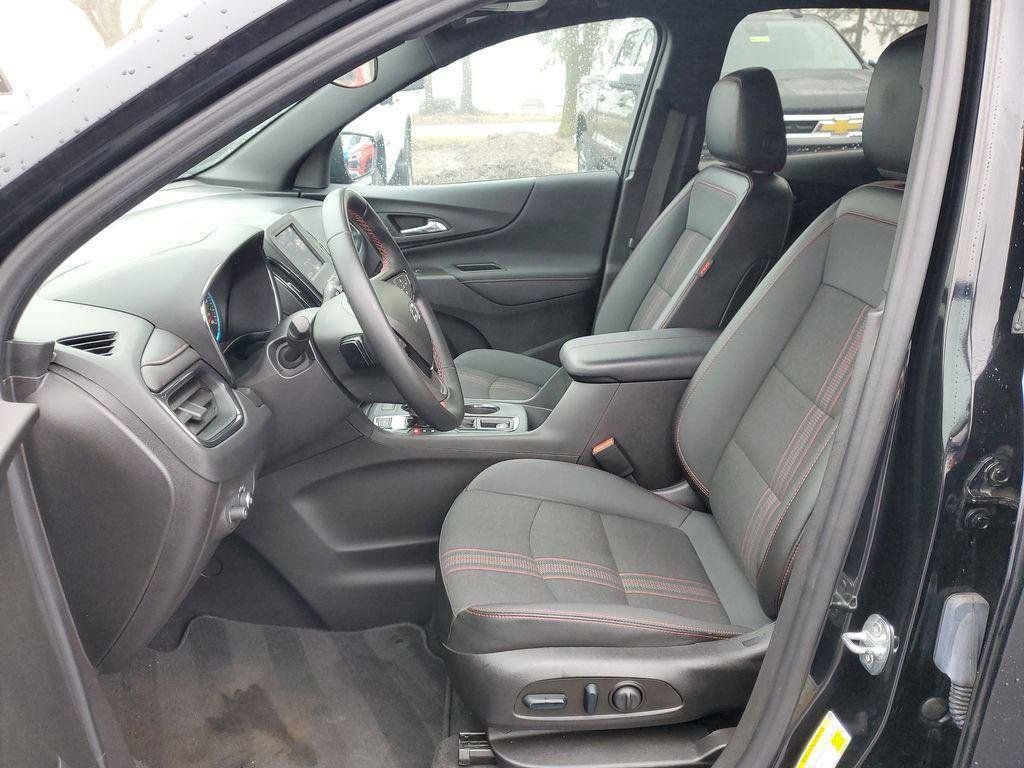 Certified 2023 Chevrolet Equinox RS image 5
