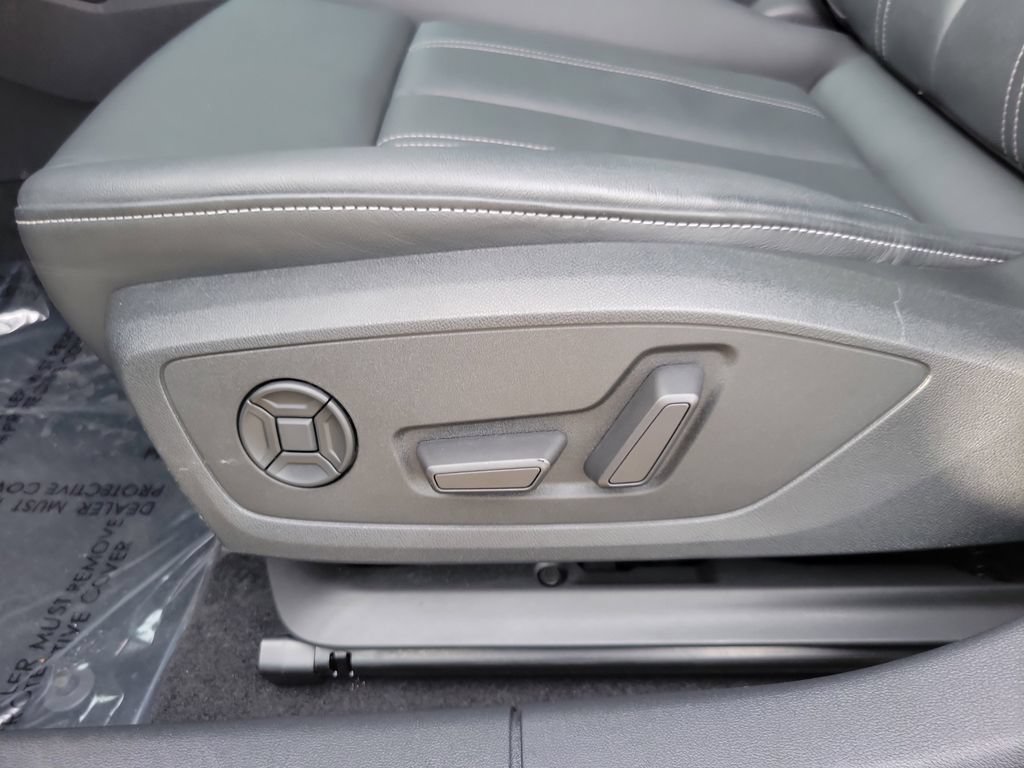Used 2023 Audi A3 2.0T Premium w/ Convenience Package FWD image 13
