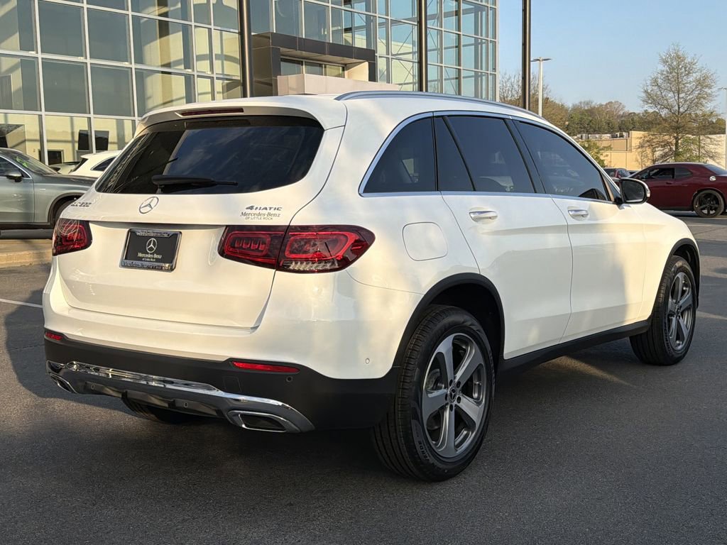 Used 2022 Mercedes-Benz GLC 300 4MATIC image 3