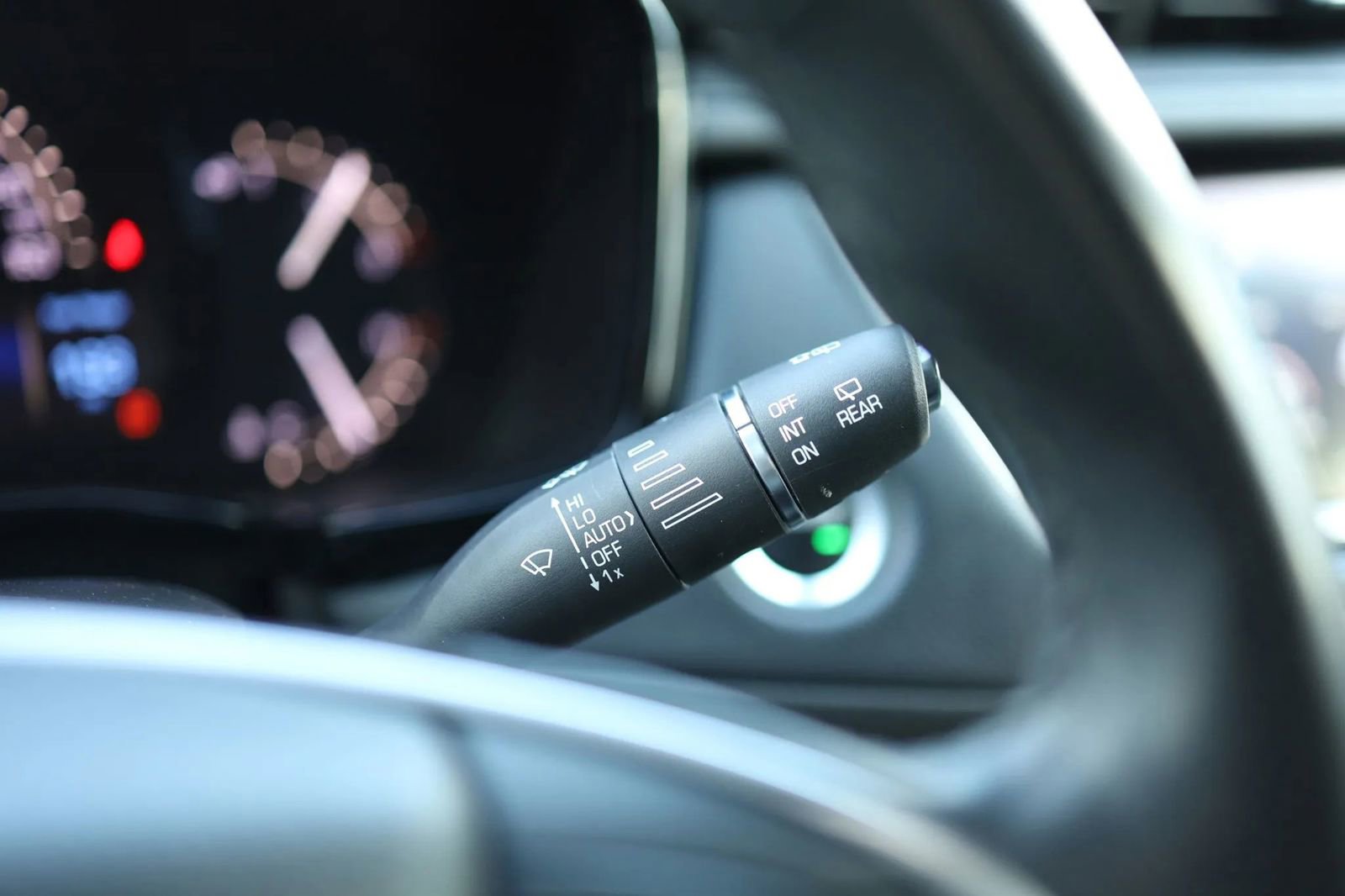 Used 2017 Cadillac XT5 Luxury w/ Driver Awareness Package AWD/4WD image 25