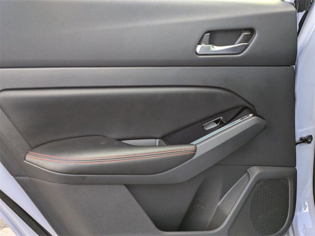 Used 2025 Nissan Altima 2.5 SR image 25