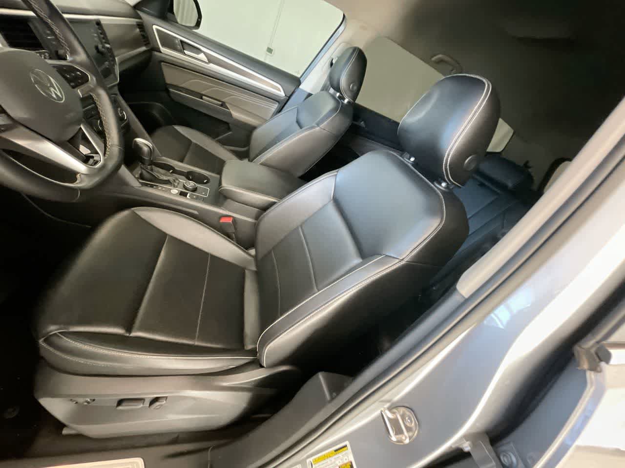 Used 2021 Volkswagen Atlas SE image 11