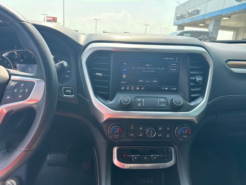 Used 2021 GMC Acadia SLE FWD image 28