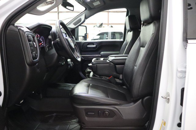 Used 2023 Chevrolet Silverado 2500 LTZ w/ Safety Package AWD/4WD image 6