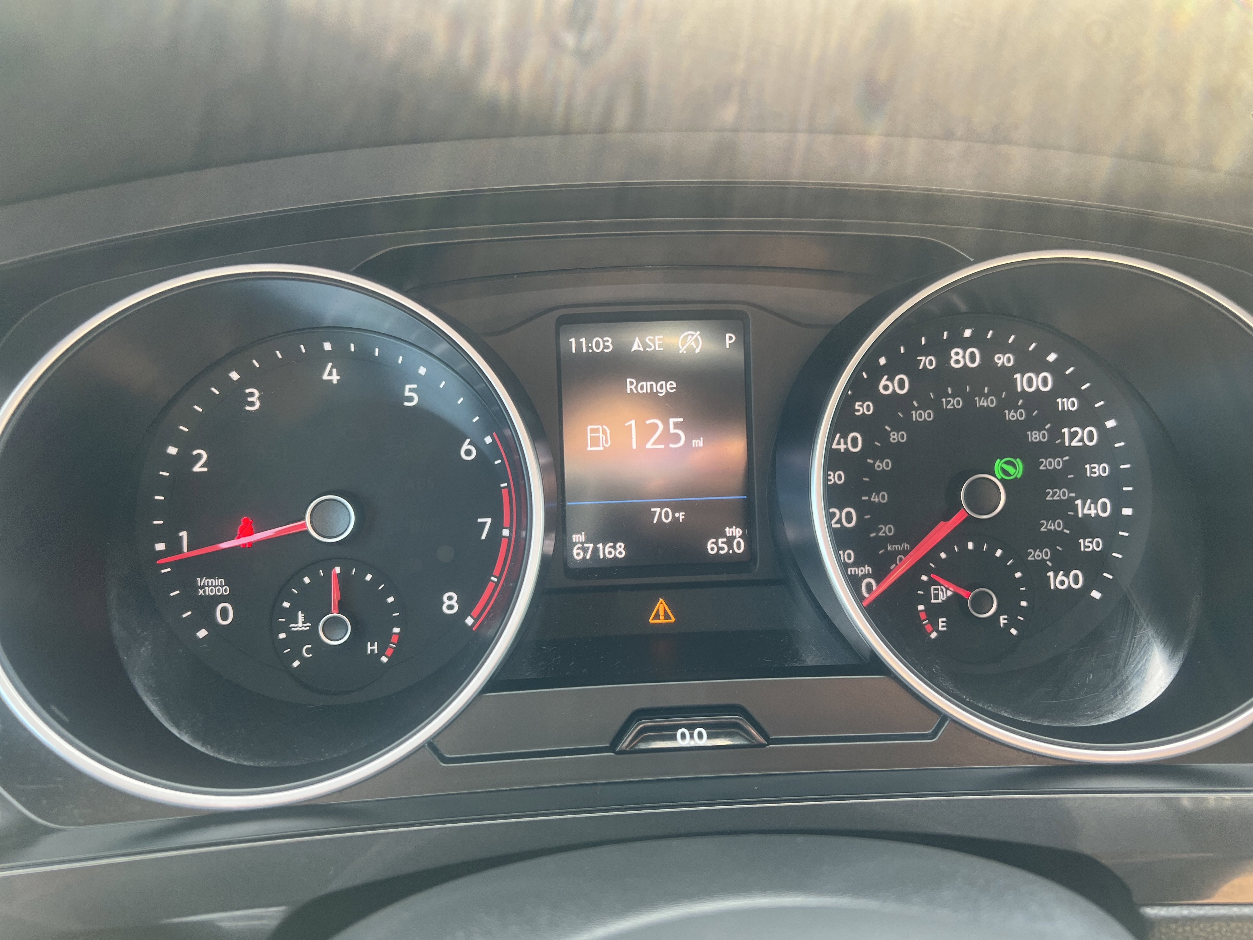 Used 2021 Volkswagen Tiguan SE R-Line image 22