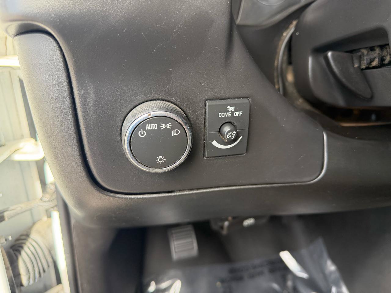 Used 2016 Chevrolet Express 3500 RWD image 14