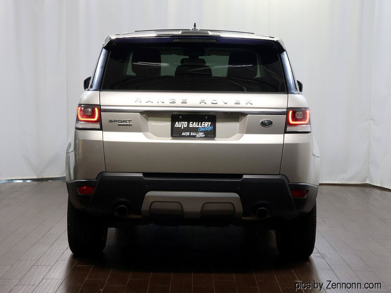 Used 2015 Land Rover Range Rover Sport HSE AWD/4WD image 7