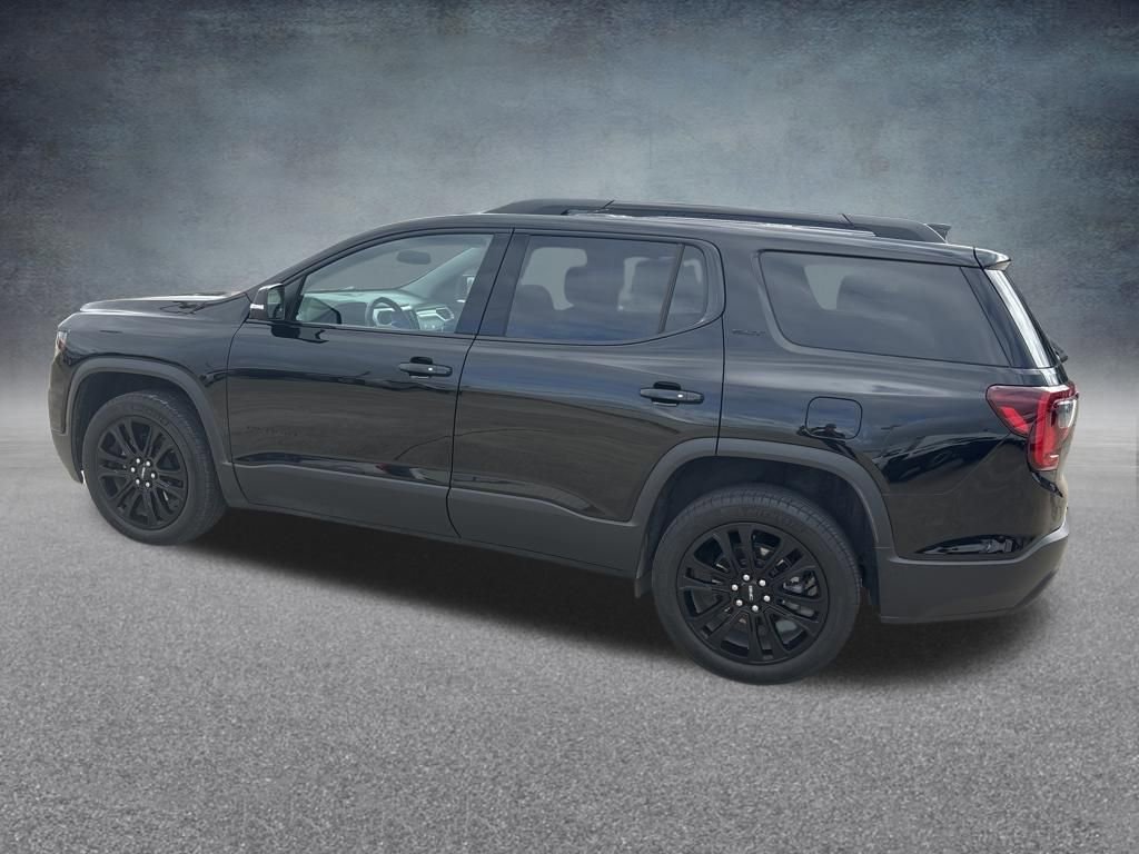 Used 2022 GMC Acadia SLT w/ Elevation Edition image 3