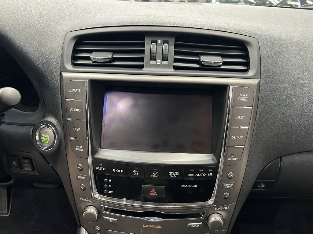 Used 2010 Lexus IS 350C image 37