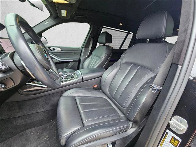 Used 2021 BMW X7 xDrive40i w/ M Sport Package image 8