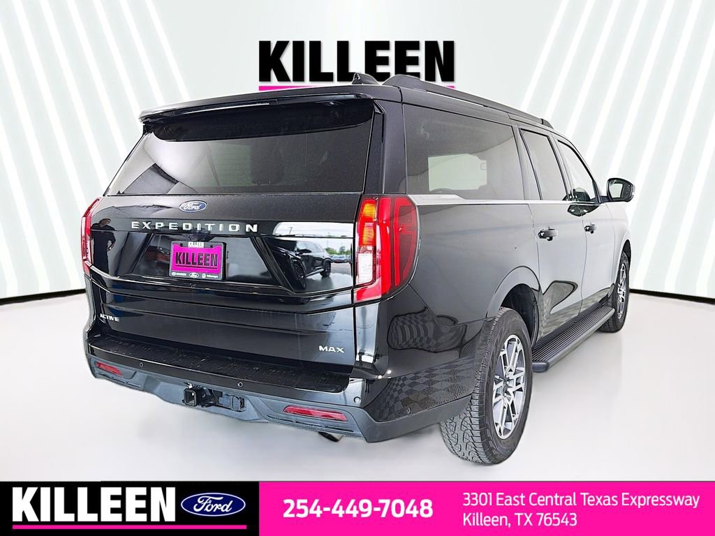 Used 2025 Ford Expedition Max Active AWD/4WD image 8