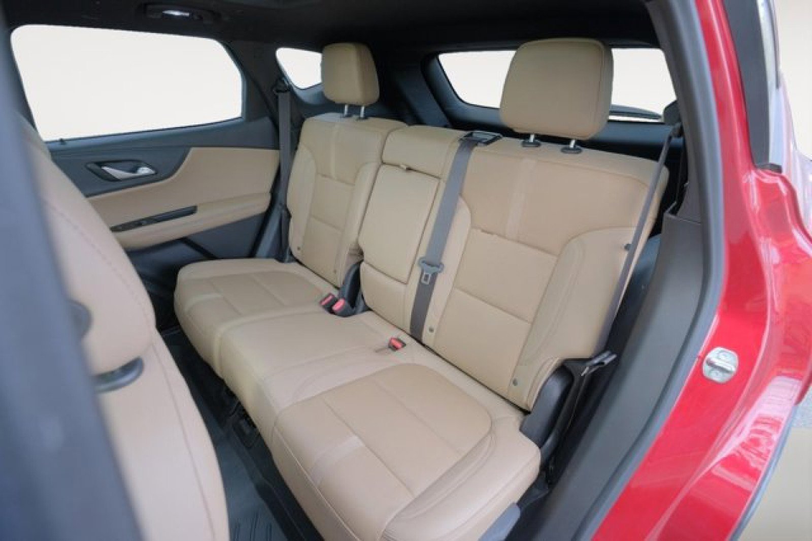 Used 2022 Chevrolet Blazer Premier w/ Enhanced Convenience Package image 12