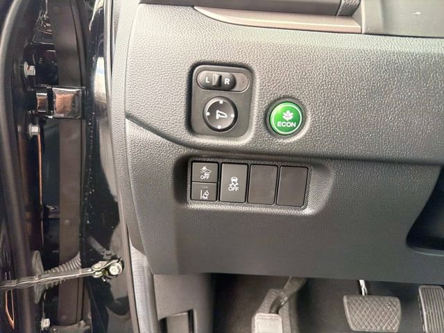 Used 2022 Honda Pilot Sport image 28