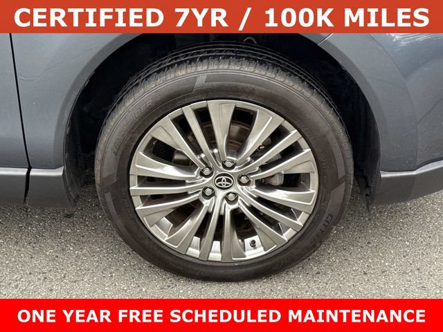 Used 2022 Toyota Venza XLE AWD/4WD image 7