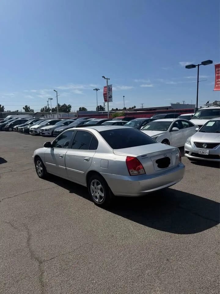 Used 2005 Hyundai Elantra GLS FWD image 4