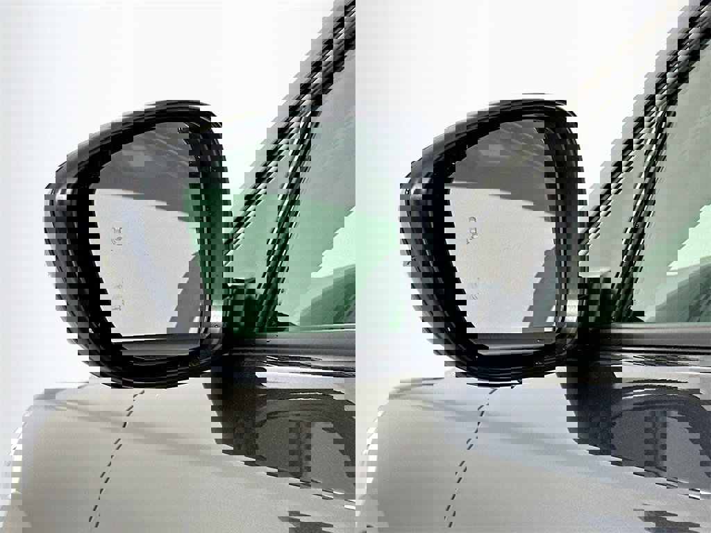 New 2025 Honda Accord SE image 9