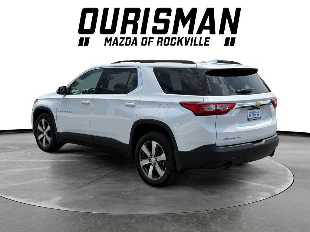 Used 2019 Chevrolet Traverse LT w/ LT Premium Package AWD/4WD image 4