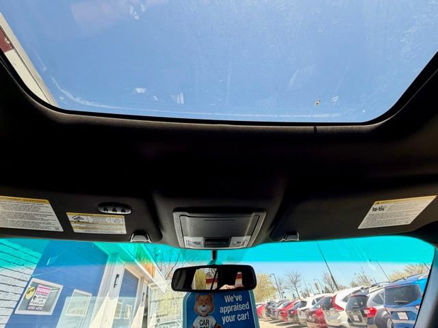 Used 2014 Ford Explorer Limited w/ Equipment Group 301A AWD/4WD image 45