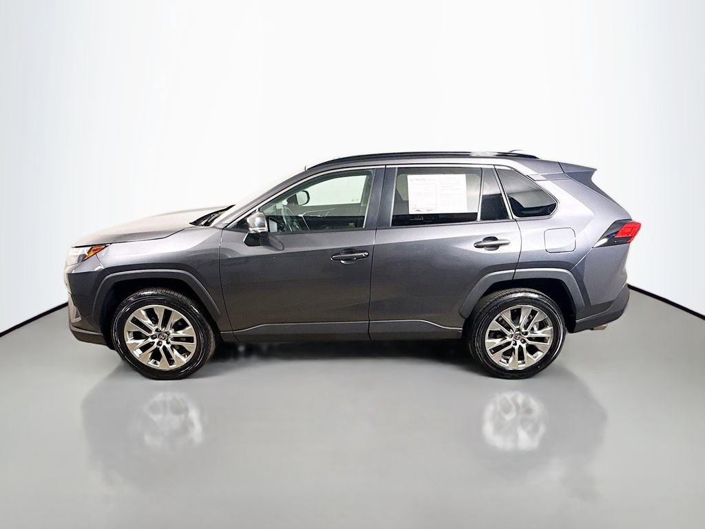Certified 2023 Toyota RAV4 XLE Premium image 4