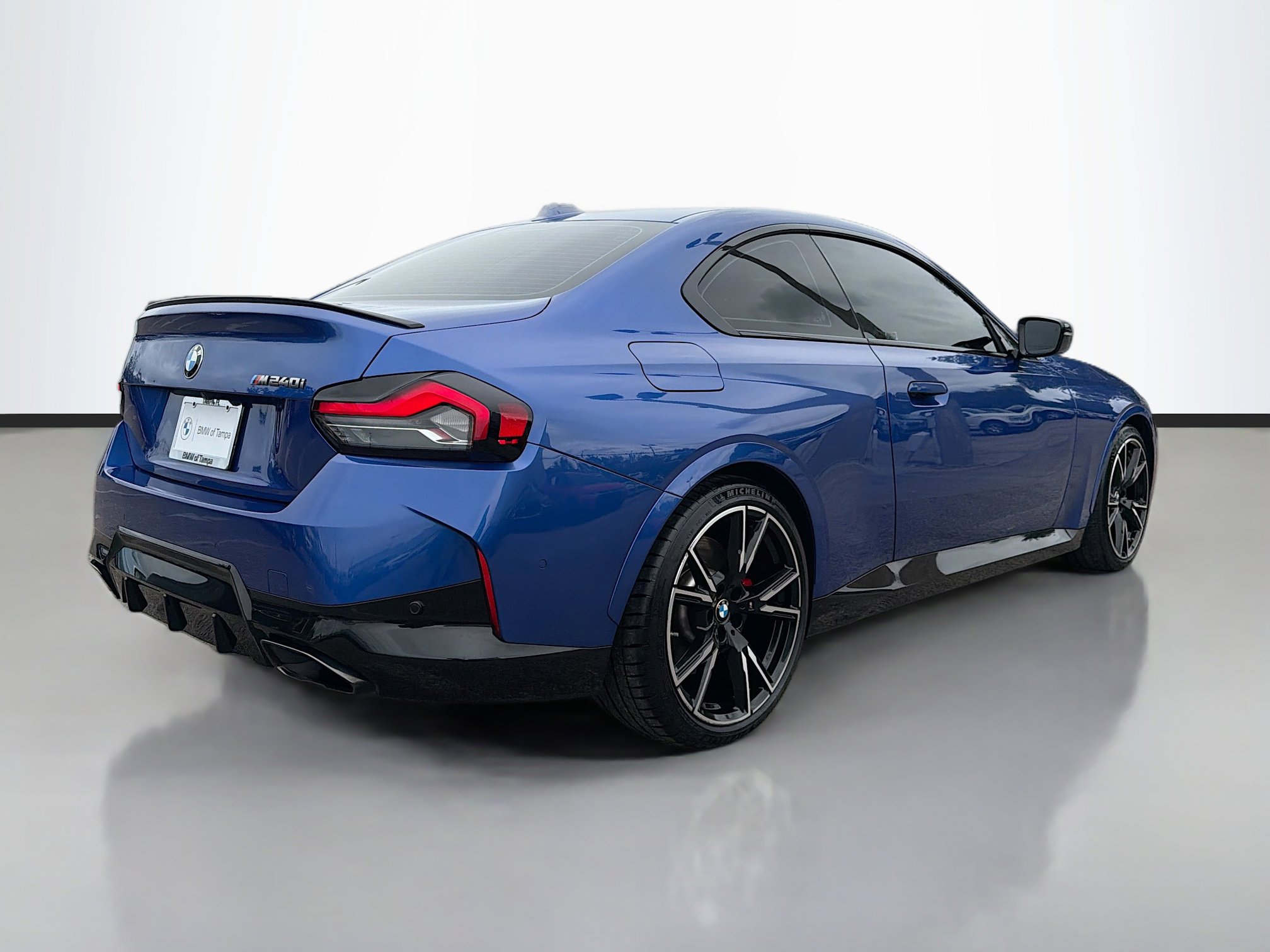 Used 2024 BMW M240i Coupe image 3