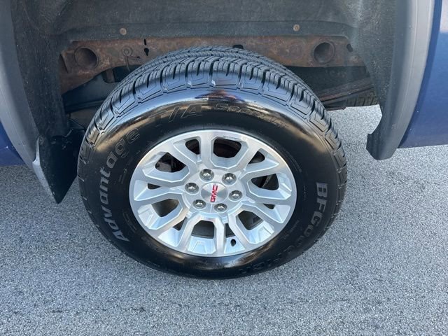 Used 2016 GMC Sierra 1500 SLE w/ SLE Value Package image 31