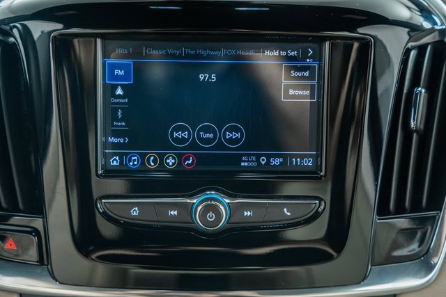 Used 2023 Chevrolet Traverse LS image 21