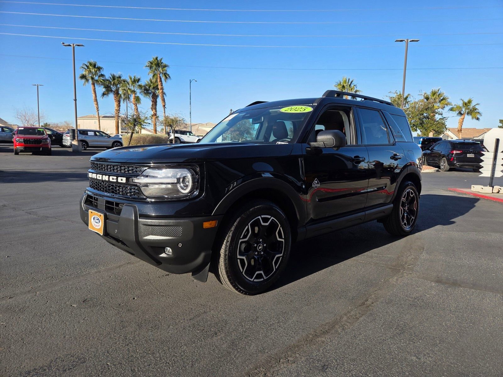 Certified 2025 Ford Bronco Sport Outer Banks w/ Outer Banks Tech Package+ image 2