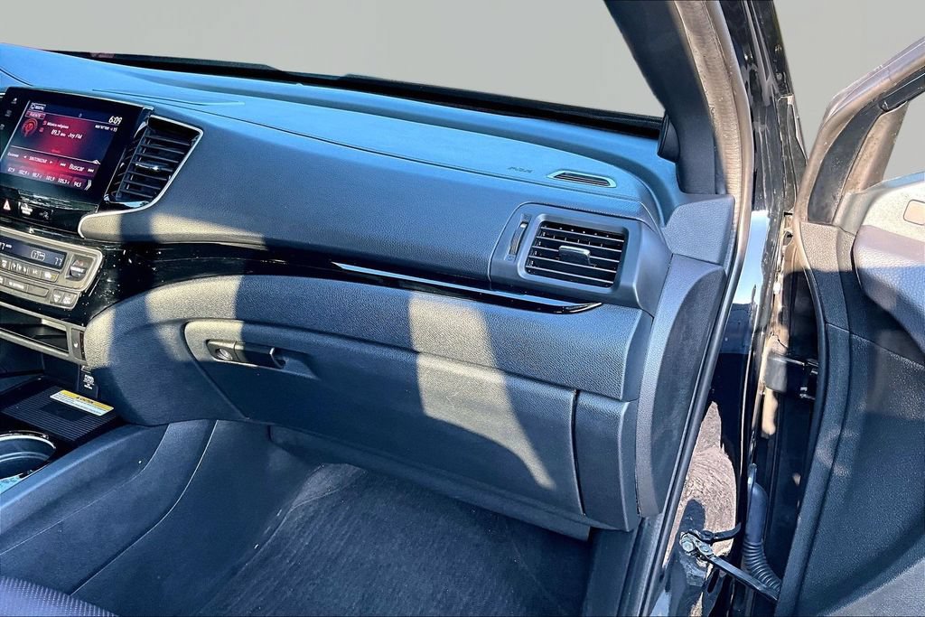 Used 2023 Honda Ridgeline Black Edition image 20