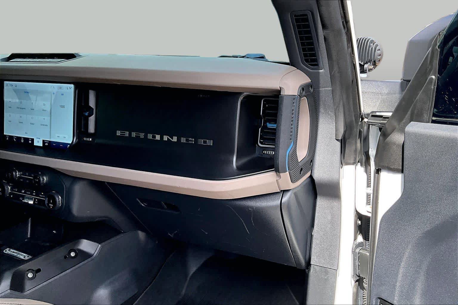 Used 2022 Ford Bronco Wildtrak AWD/4WD image 19