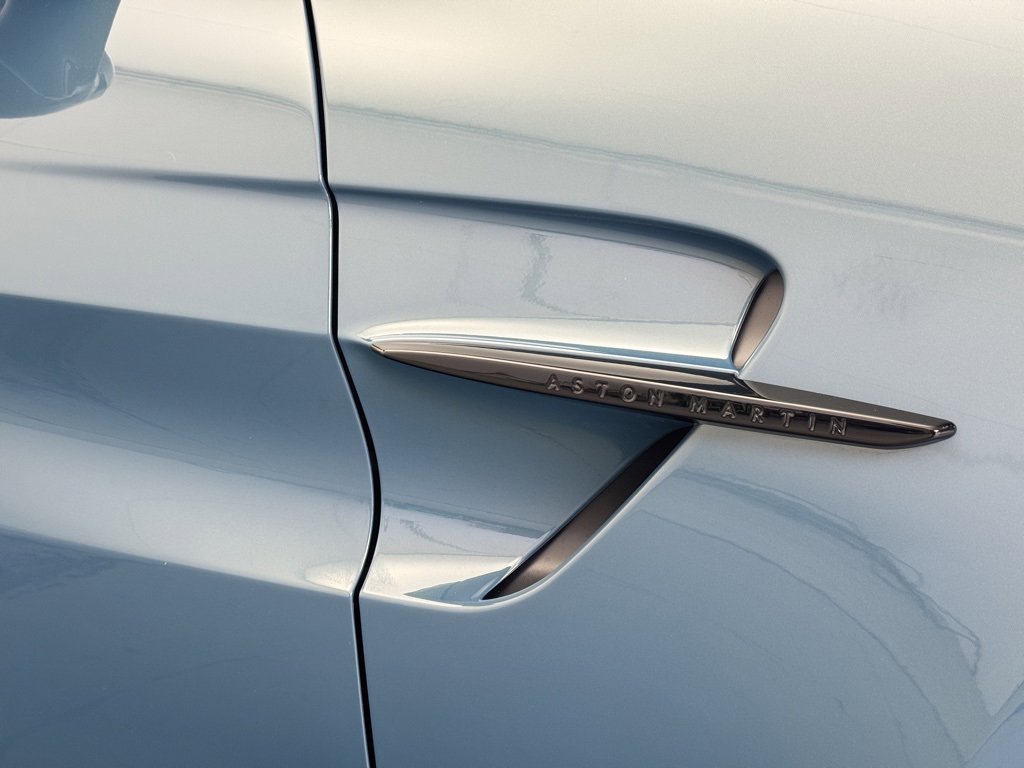 New 2026 Aston Martin V8 Vantage Roadster image 18