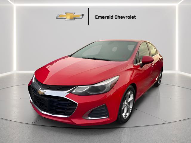 Used 2019 Chevrolet Cruze Premier FWD image 2