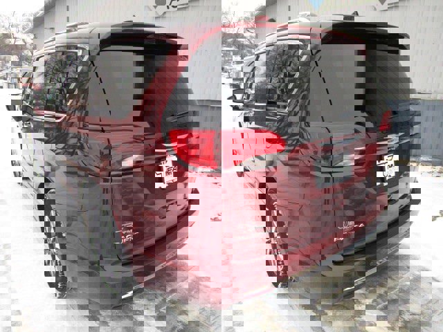 Used 2020 Chrysler Pacifica Touring-L Plus image 5