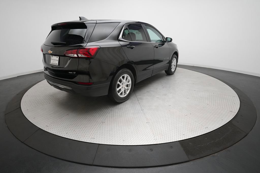 Certified 2024 Chevrolet Equinox LT w/ LPO, Floor Liner Package image 35
