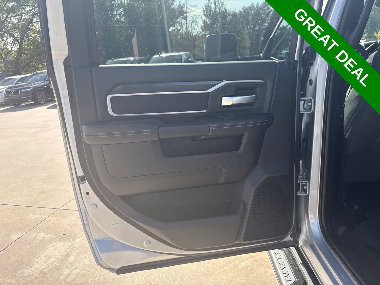 Used 2026 RAM 2500 Big Horn AWD/4WD image 14