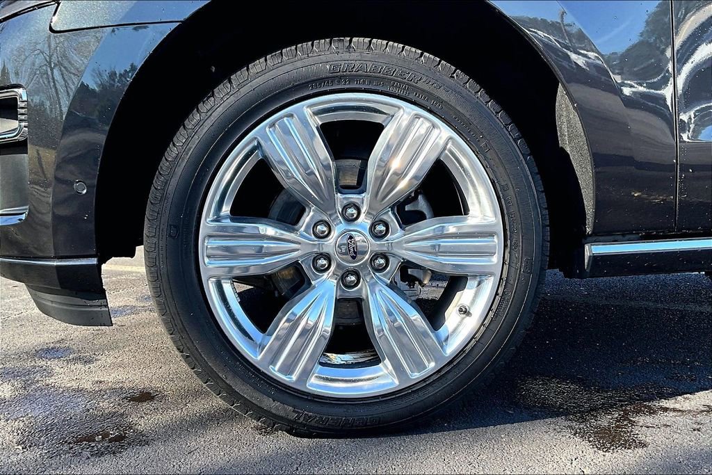 Certified 2024 Ford Expedition Platinum image 9