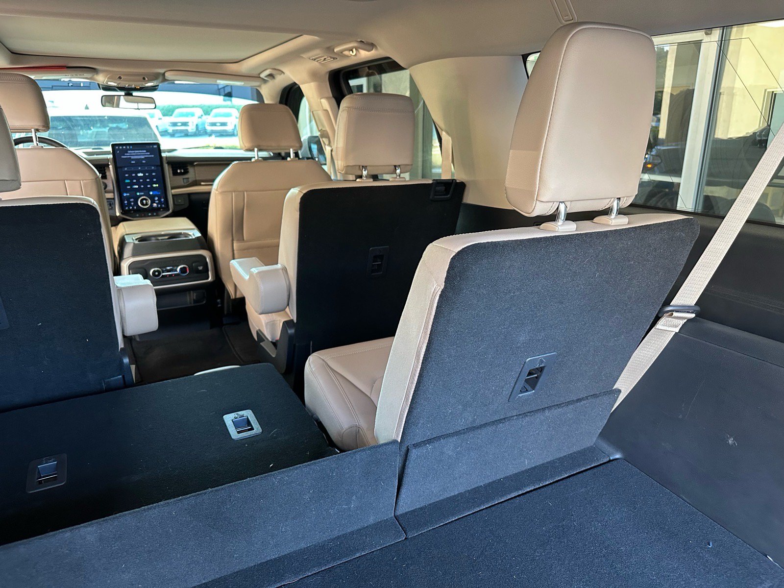 Certified 2024 Ford Expedition Max Limited AWD/4WD image 25