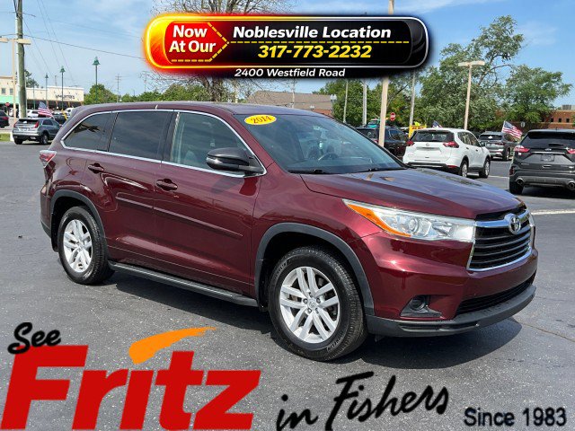 Used 2014 Toyota Highlander LE w/ Preferred Accessory Package AWD/4WD video 1