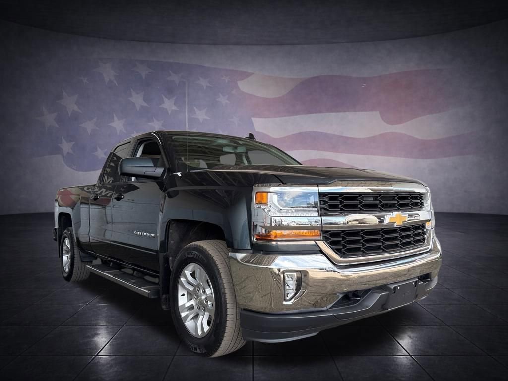 Used 2019 Chevrolet Silverado 1500 LT w/ All Star Edition AWD/4WD image 7