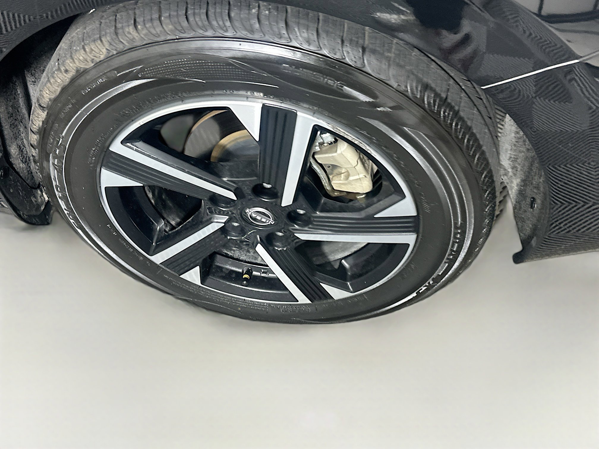 Used 2024 Nissan Sentra SV image 11