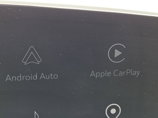 Used 2024 Cadillac XT4 Premium Luxury w/ Technology Package image 6