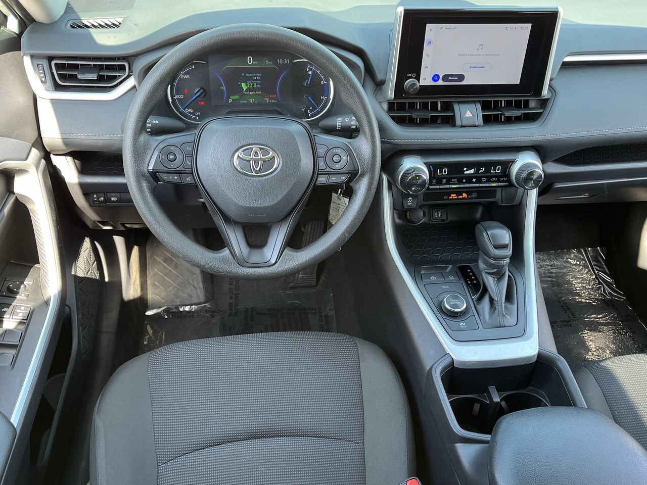 Used 2025 Toyota RAV4 LE AWD/4WD image 10
