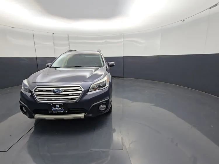 Used 2015 Subaru Outback 3.6R Limited AWD/4WD image 4