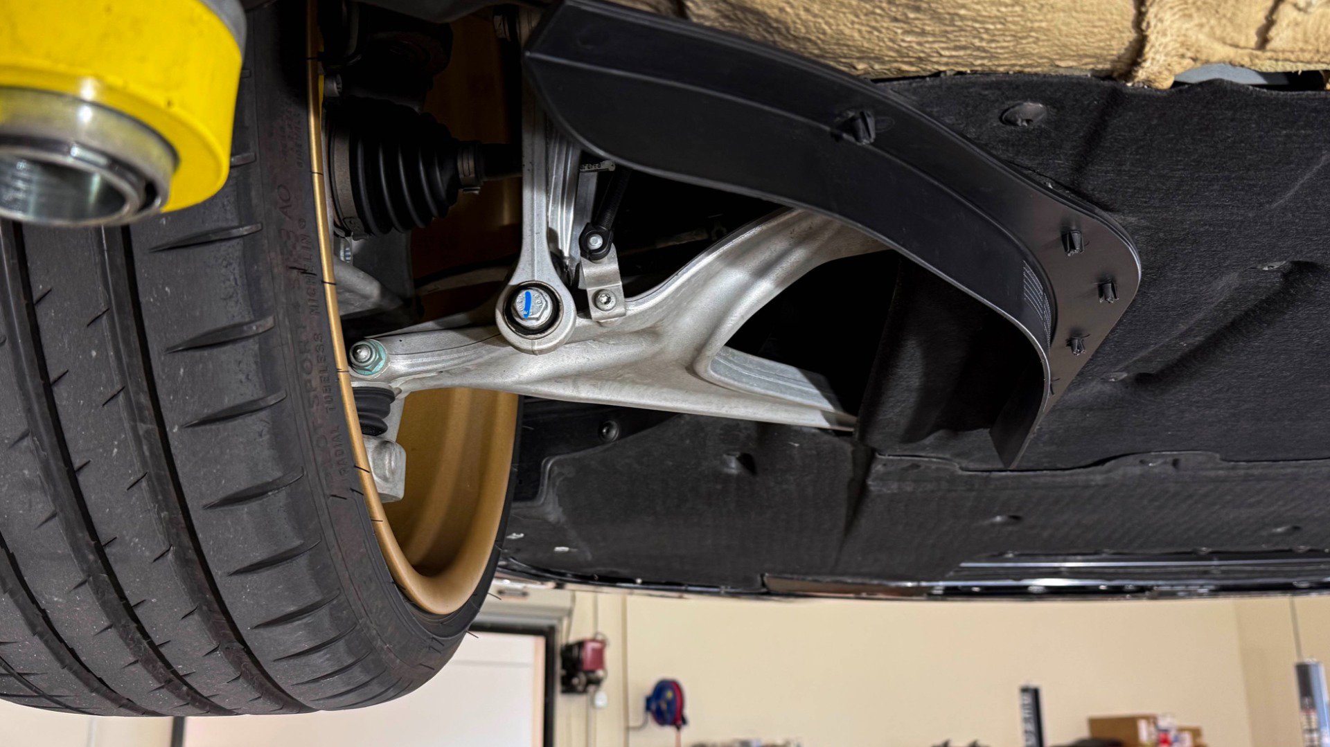 Used 2018 Lamborghini Huracan Performante image 87