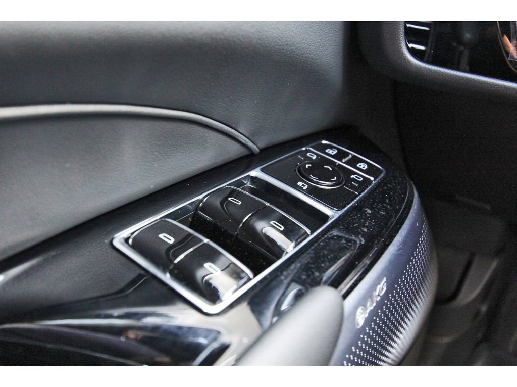 New 2026 Cadillac Lyriq V AWD/4WD image 14