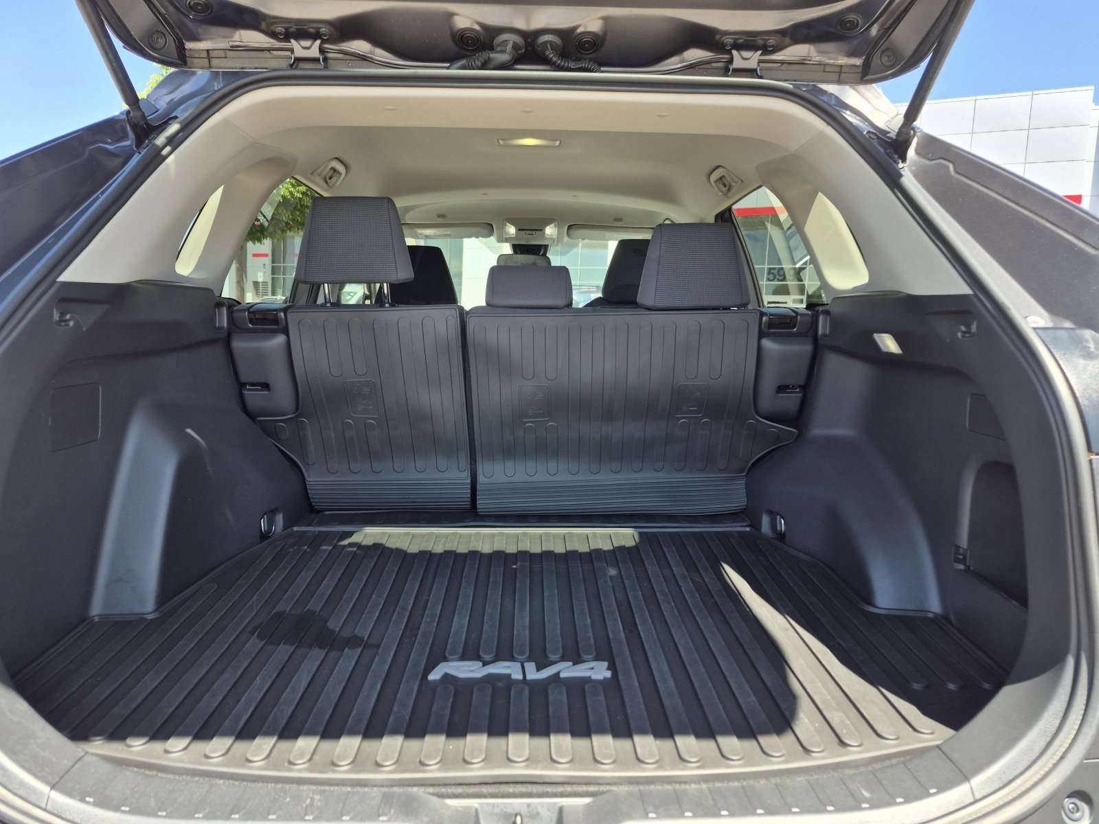 Certified 2024 Toyota RAV4 LE AWD/4WD image 20