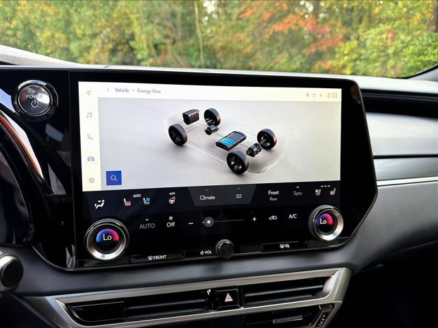 Certified 2026 Lexus RX 350h w/ Kick Snesor w/ Tow Package AWD/4WD image 17