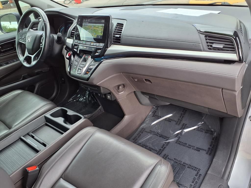 Used 2022 Honda Odyssey Touring image 8